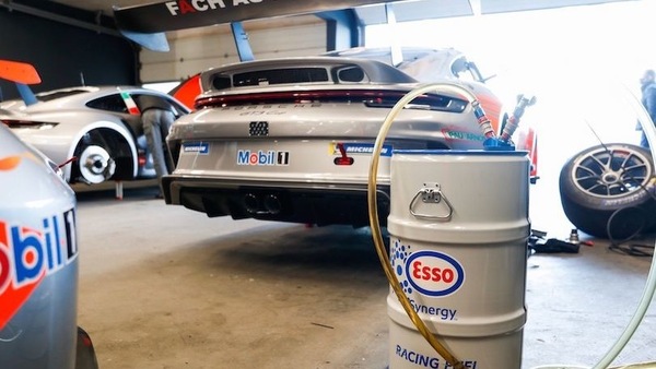 Porsche, parte il progetto eFuels in Cile: nel 2022 in pista