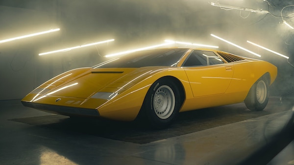 Lamborghini Countach LP500 rivive a Villa d'Este come nel 1971