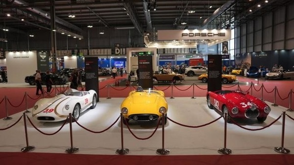 Milano AutoClassica 2021: grande affluenza di pubblico per le auto di ieri e di oggi