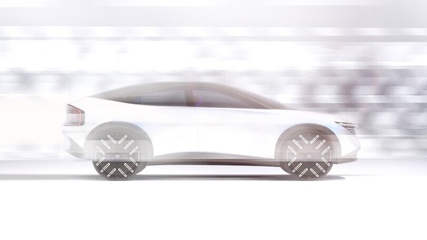 Nuova Nissan Leaf, avanti il crossover nel 2025