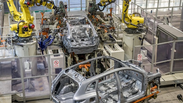 Crisi dei chip, Renault: mezzo milione di veicoli in meno prodotti nel 2021