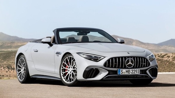 Mercedes AMG SL roadster fa il pieno di novità, ibrido plug-in compreso