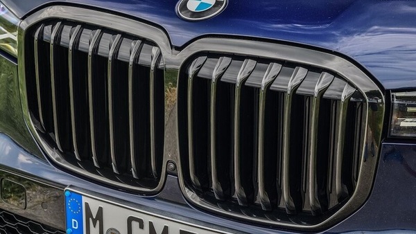 BMW M, il super suv ibrido plug-in sarà X8 M o XM?