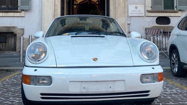 Porsche 911 d'epoca da 50mila euro rubata, salvata dalla Polizia