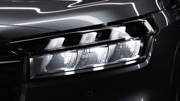Nuova Suzuki S-Cross 2022 introduce un rinnovamento profondo