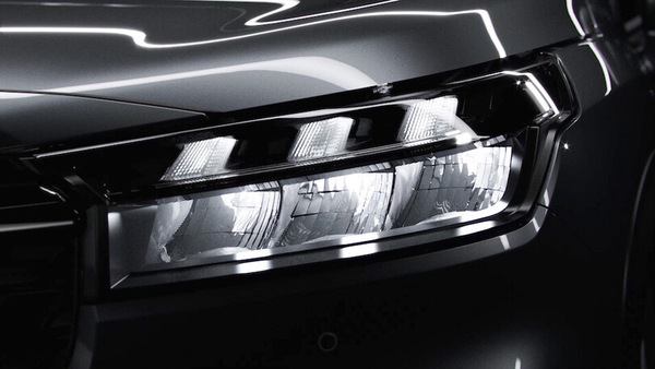 Nuova Suzuki S-Cross 2022 introduce un rinnovamento profondo