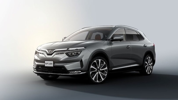 VinFast VF e35 e VF e36, i SUV elettrici disegnati da Pininfarina