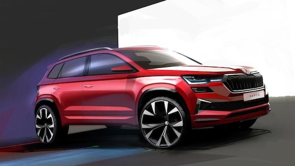 Skoda Karoq 2022, il restyling anticipa le novità estetiche