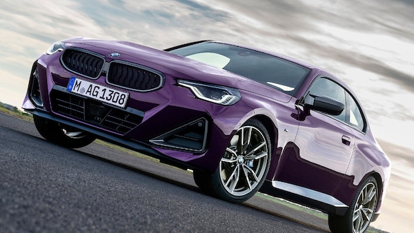 BMW M240i xDrive, la prova della coupé sportiva da 374 cv