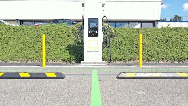 Allarme di ACEA: poche colonnine, a rischio la transizione elettriche
