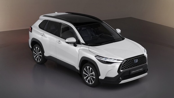 Toyota Corolla Cross, nel cuore dei suv compatti