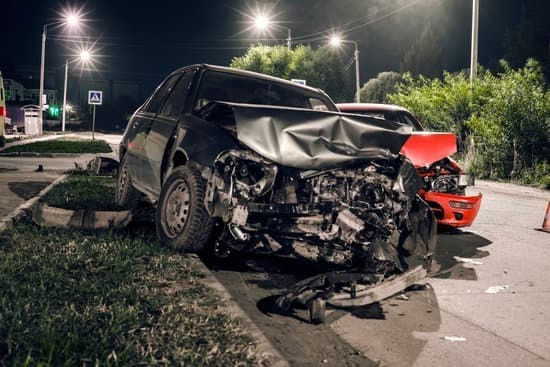 Le strade più pericolose, in Italia il 73% degli incidenti nei centri abitati