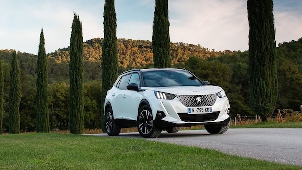 Peugeot entro il 2030 sarà un marchio solo elettrico