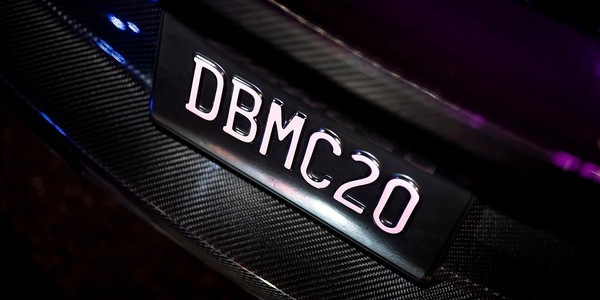Maserati MC20, un pezzo unico per David Beckham