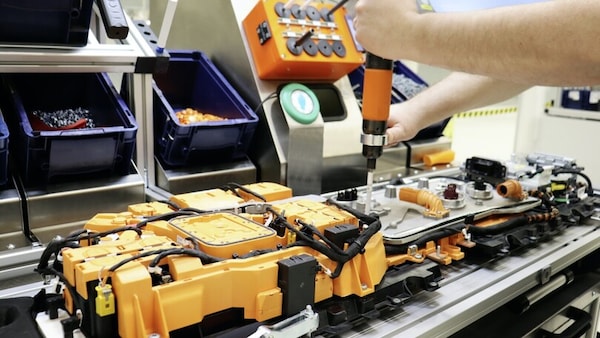 Anfia, Motus-E, Anie e Ancma chiedono un indirizzo politico per l'elettrificazione