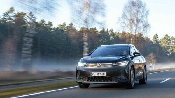 Auto elettriche, i consigli per usarle d'inverno