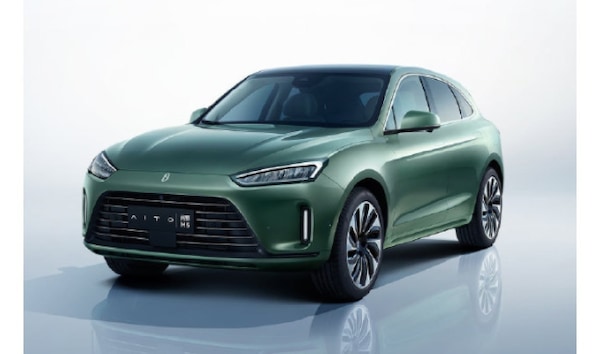 Aito M5, la prima auto di Huawei