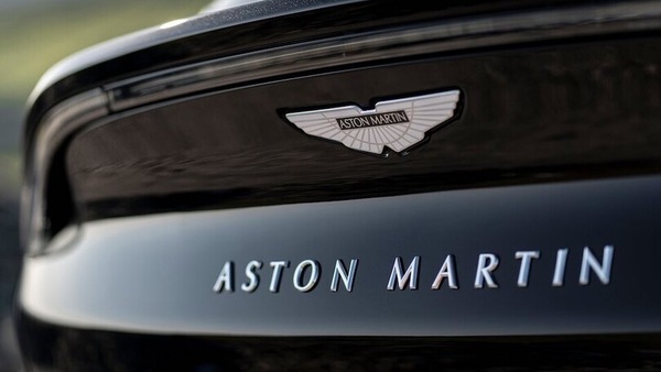 Aston Martin in acque agitate, l'a.d. Moers in bilico