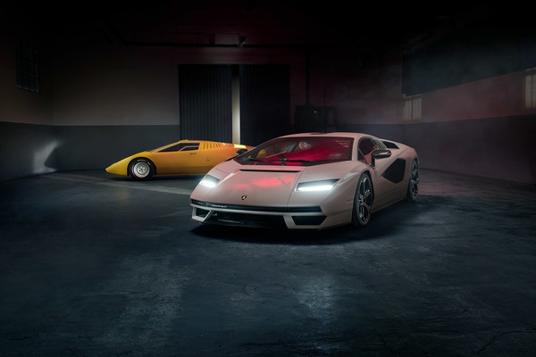 Sul prossimo di Auto in edicola: Lamborghini Countach Icon, ritorno al futuro