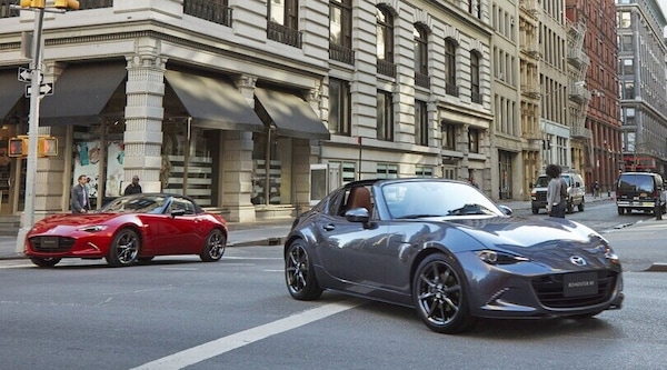 Mazda MX-5, le novità 2022 della roadster di Hiroshima