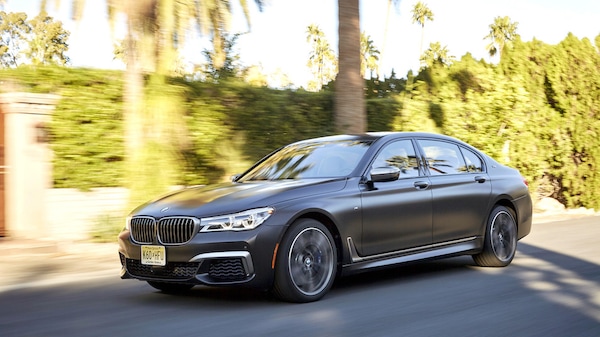 BMW M760i Final V12, addio al dodici cilindri BMW