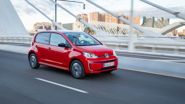 La Volkswagen e-up!, la citycar elettrica rientra in produzione