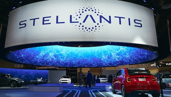 Stellantis pronta a restituire in anticipo il prestito di 6,3 miliardi ricevuto da FCA