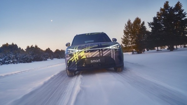 smart #1, il Suv elettrico disegnato da Mercedes pronto a debuttare