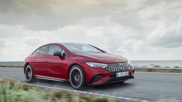 Nuova Mercedes-AMG EQE, supersportiva elettrica in abito business