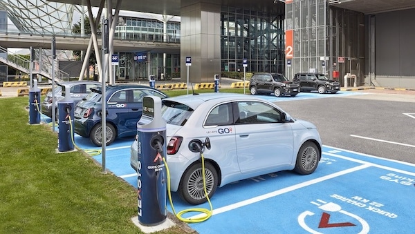 Leasys Go! e We Road, il noleggio della 500 elettrica è omaggio