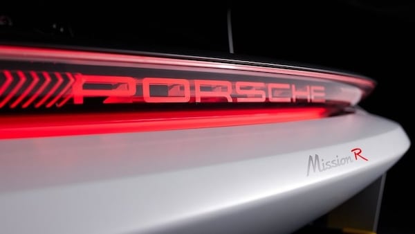 Porsche 718 elettrica, avanti con gli investimenti