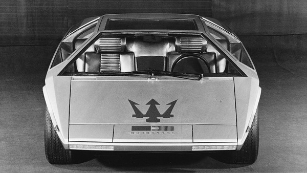 Maserati Boomerang, la concept car di Giugiaro compie 50 anni
