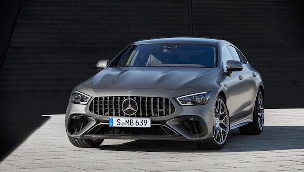 Mercedes-AMG GT 4 porte, stile da ibrida plug-in e due Edition