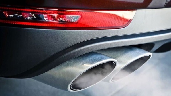 Stop ai motori termici, la Germania cambia idea sul 2035