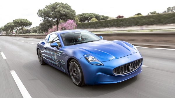 Tavares porta al debutto la Maserati Gran Turismo Folgore