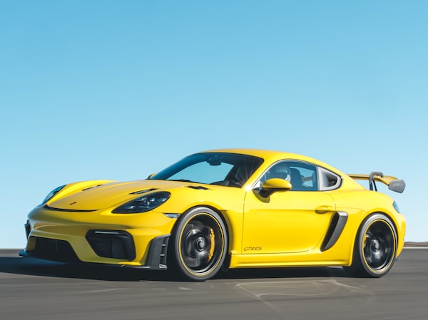 Auto, sul prossimo numero in edicola: Porsche 718 Cayman GT4 RS