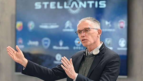 Sul nuovo numero di Auto: l'intervista a Carlos Tavares