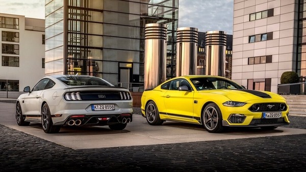 Nuova Mustang 2023, quanto è diversa nello stile