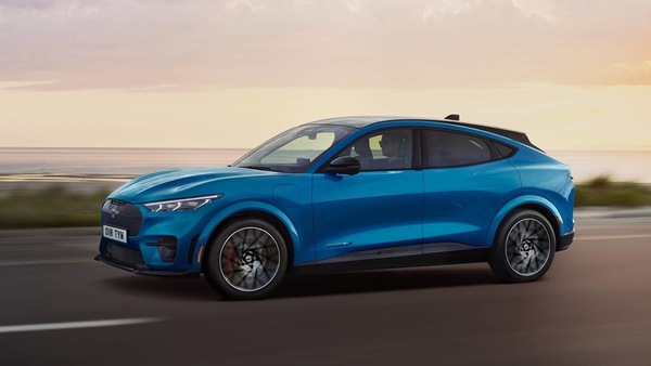 Ford ferma gli ordini della Mustang Mach-E in USA