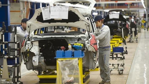 Fiat dal 2024 produrrà una auto elettrica in Serbia