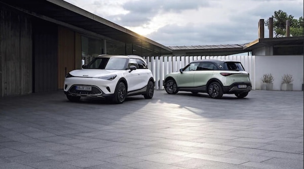 Sul nuovo numero di Auto in edicola: smart Suv #1, c'era una volta la citycar