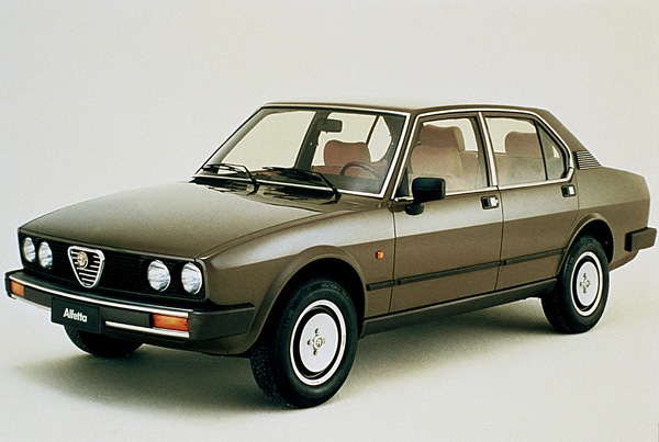 Alfetta, compie mezzo secolo l'amata berlina Alfa Romeo