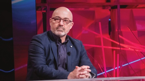 Sul numero di Auto, l'intervista al Ministro Cingolani: "La transizione energetica non si fa in un giorno"