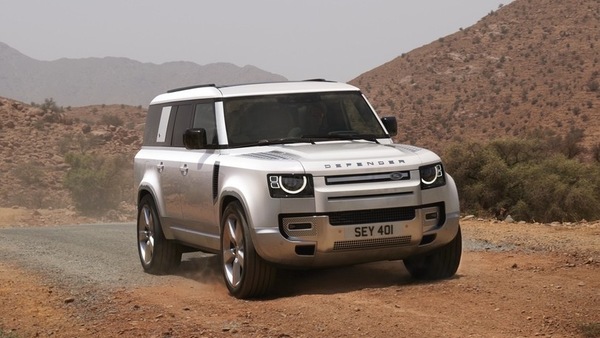 Land Rover Defender 8 posti, i prezzi e le soluzioni del 130