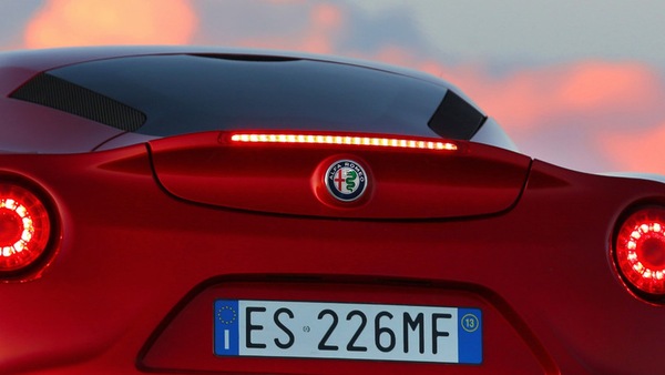 Le 10 Alfa Romeo usate da non lasciarsi scappare
