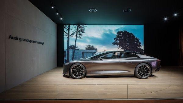 Audi, futuro e stile senza tempo: al Salone del Mobile con Poliform