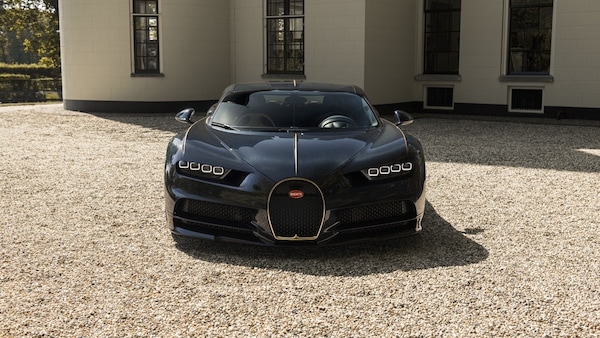Bugatti Chiron L'Ebe, tre specialissime per chiudere un ciclo