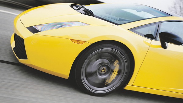 Auto nostalgia: la nostra prova della Lamborghini Gallardo SE