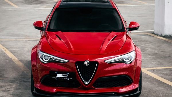 Alfa Romeo Stelvio, che aggressività con il bodykit SD Carbon
