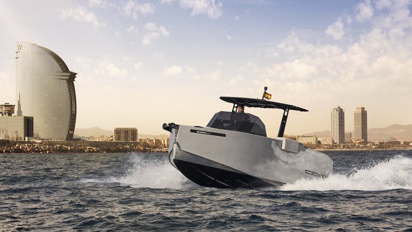 Cupra firma lo yacht ibrido di De Antonio, il D8 Formentor